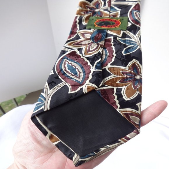 Boston Traders Tie Black Blue 90s Paisley Flowers - Picture 5 of 5